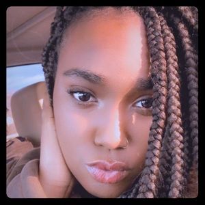 Meet your Posher, Jada